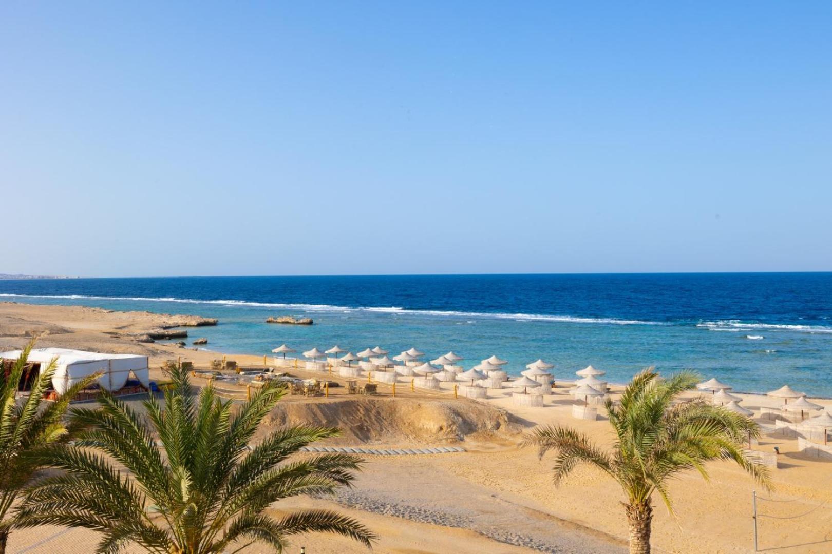 Oyster Bay Beach Resort Abu Dabab Exterior foto